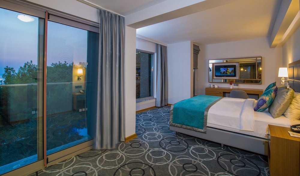 Pine Bay Holiday Resort Rezervasyon