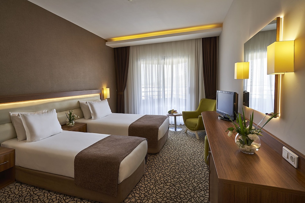 Richmond Ephesus Resort Rezervasyon