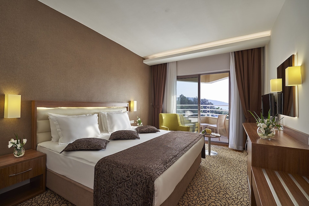 Richmond Ephesus Resort Rezervasyon