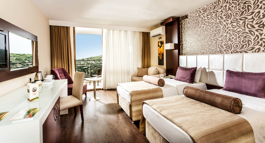 Tusan Beach Resort Rezervasyon