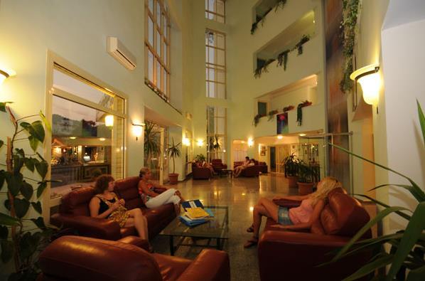 Flamingo Hotel Rezervasyon