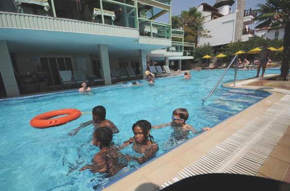 Flamingo Hotel Rezervasyon