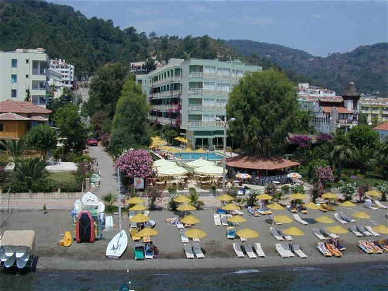 Flamingo Hotel Rezervasyon