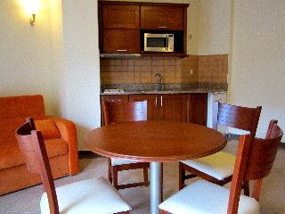 Karakas Apart Hotel  Rezervasyon