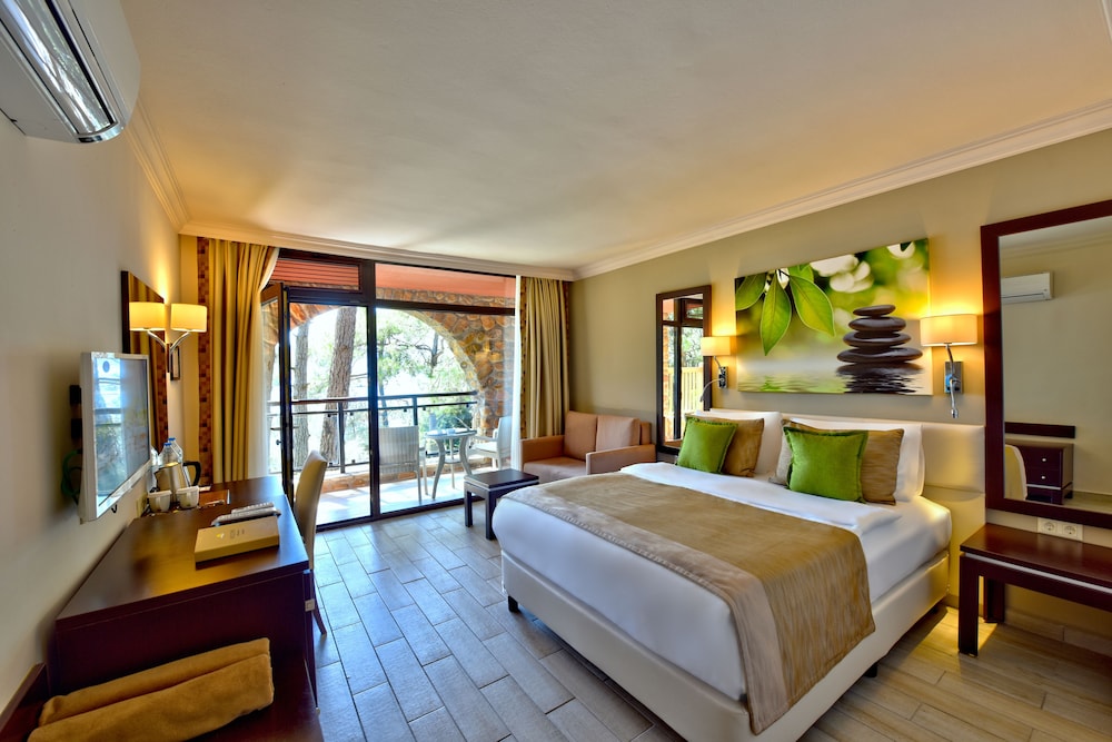 Marmaris Bay Resort Rezervasyon