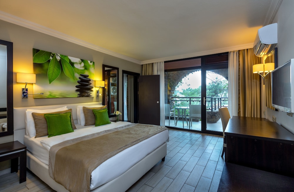 Marmaris Bay Resort Rezervasyon