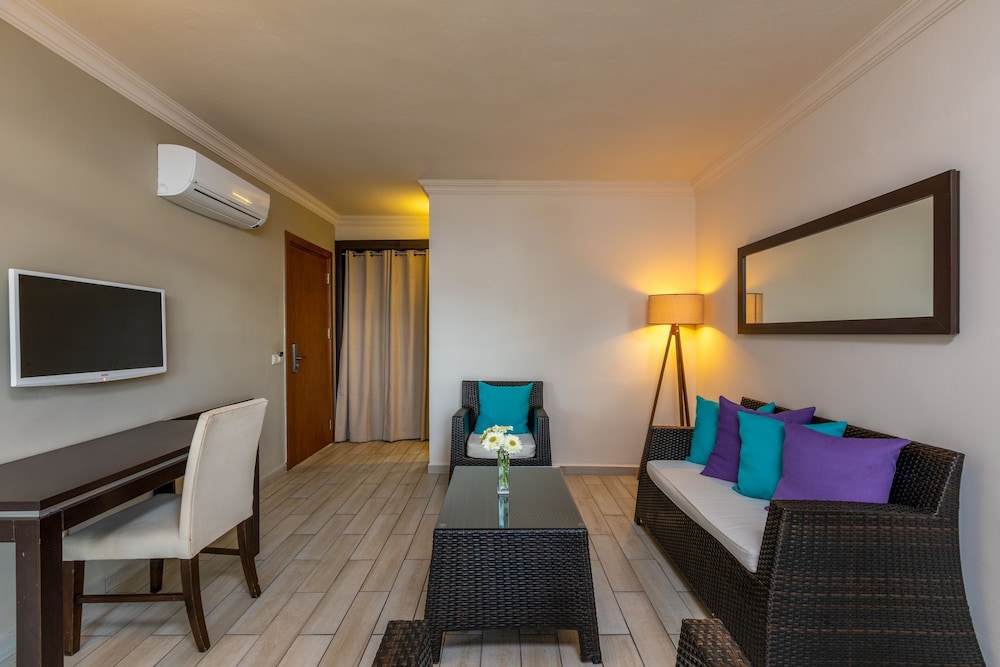 Marmaris Bay Resort Rezervasyon