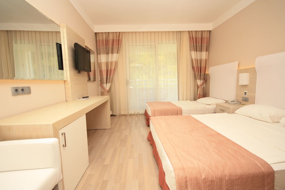 Turunç Resort Rezervasyon