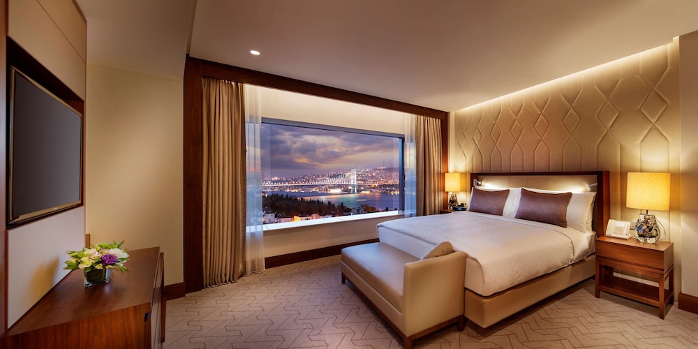 Conrad Istanbul Bosphorus Rezervasyon