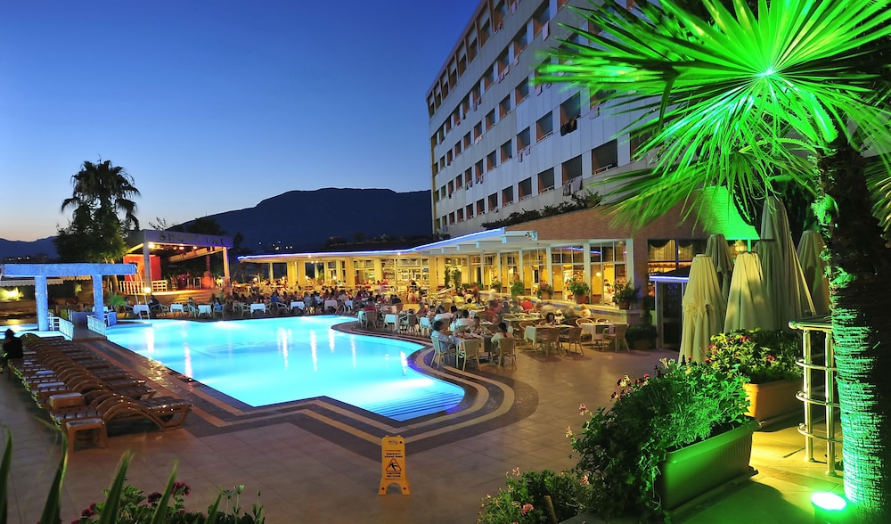 Kirbiyik Resort Hotel Rezervasyon