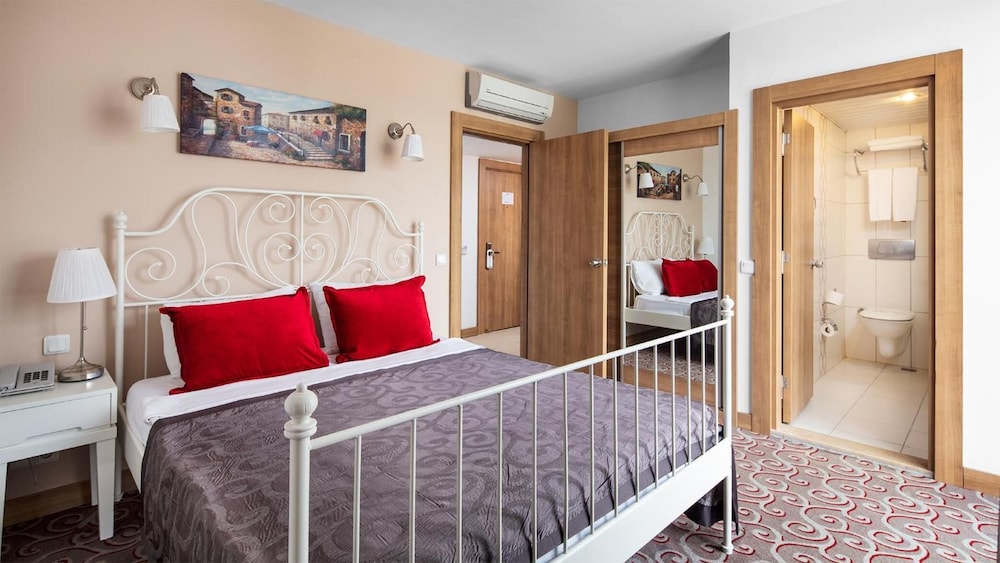 Galeri Resort Hotel Rezervasyon