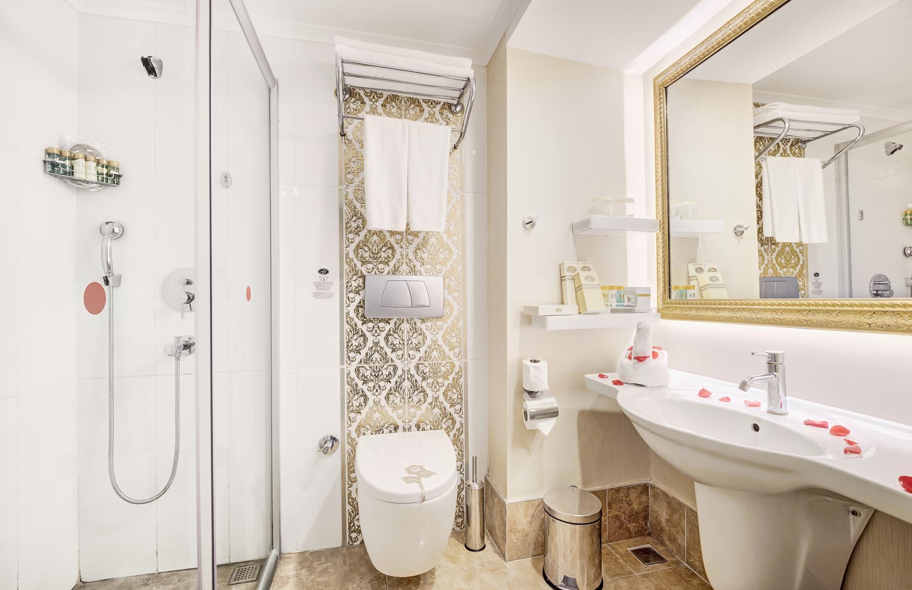 Adin Beach Hotel Rezervasyon