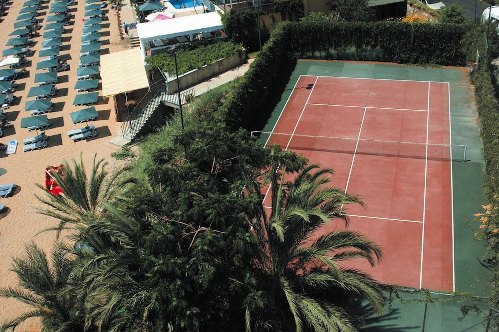 Aska Just In Beach Rezervasyon