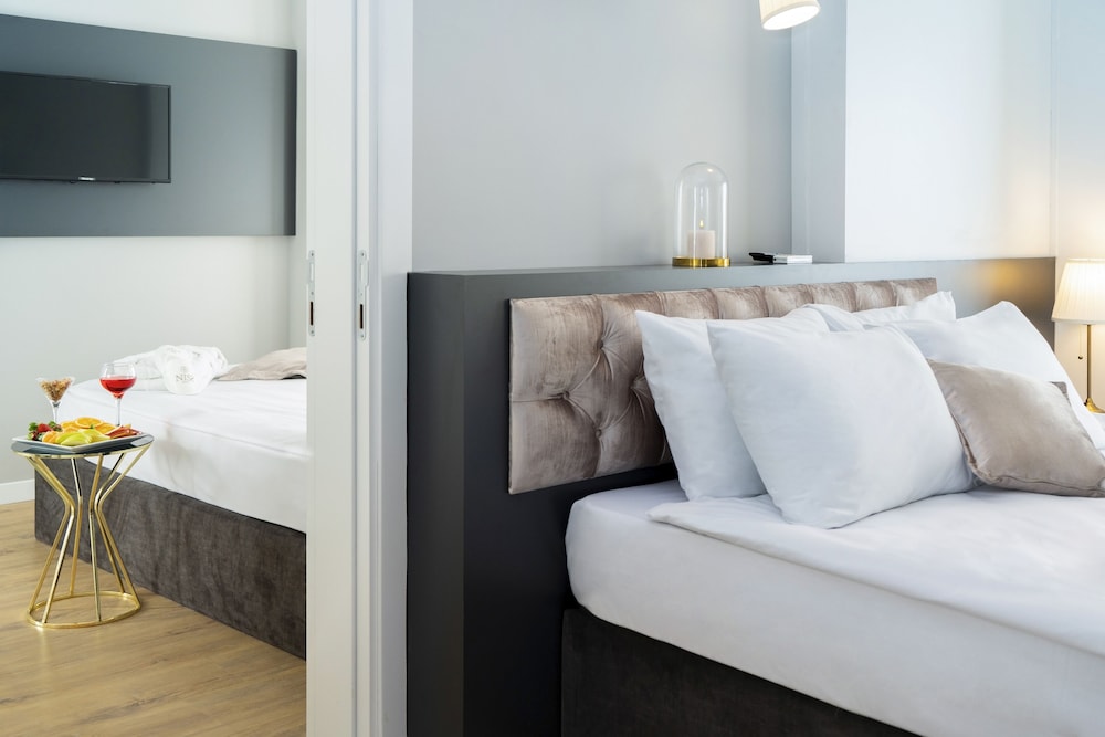 Niss Lara Hotel Rezervasyon