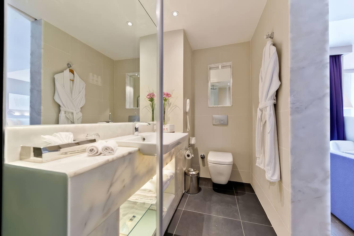 Akra Antalya Rezervasyon