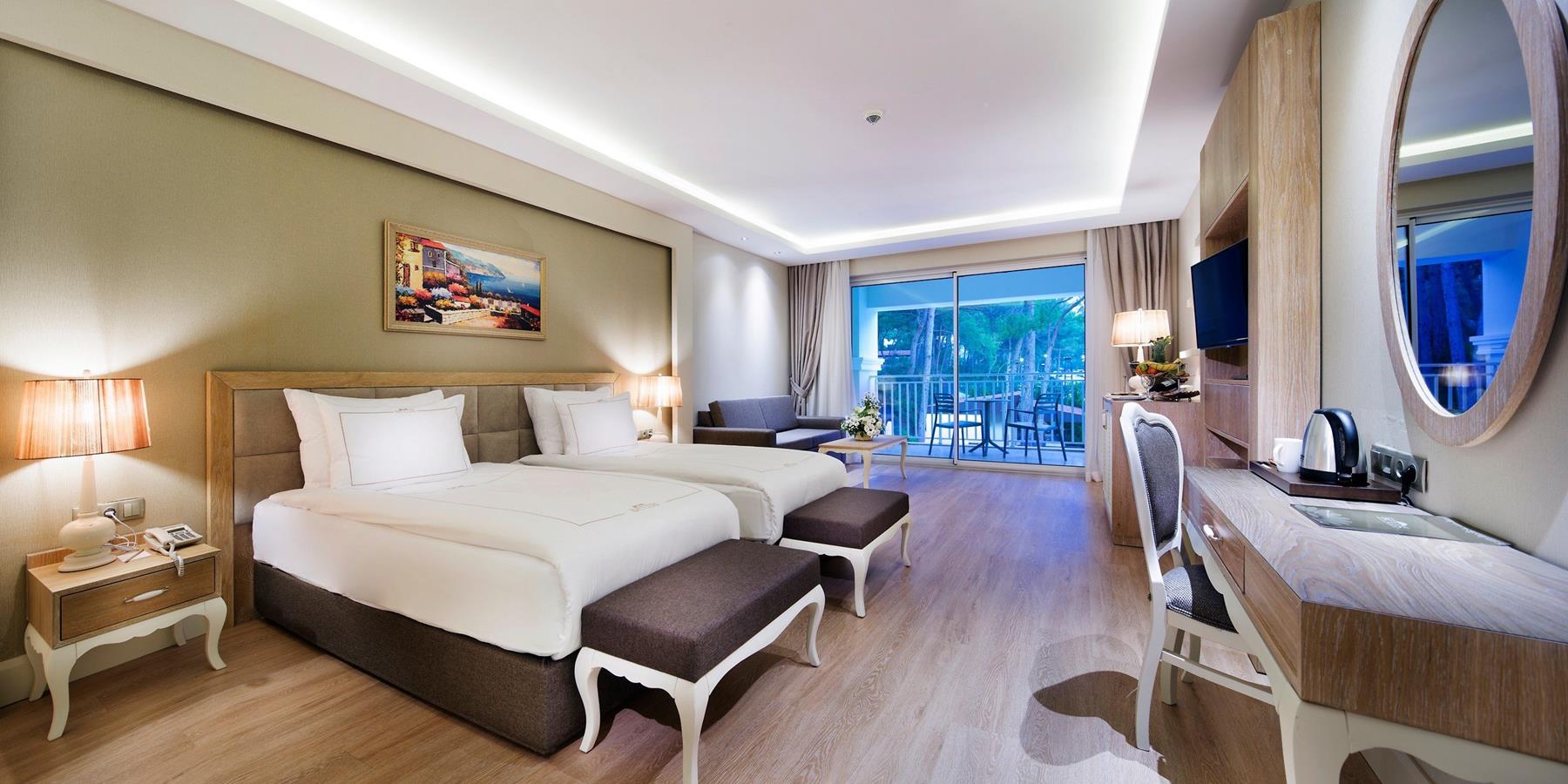 Bellis Deluxe Hotel Rezervasyon