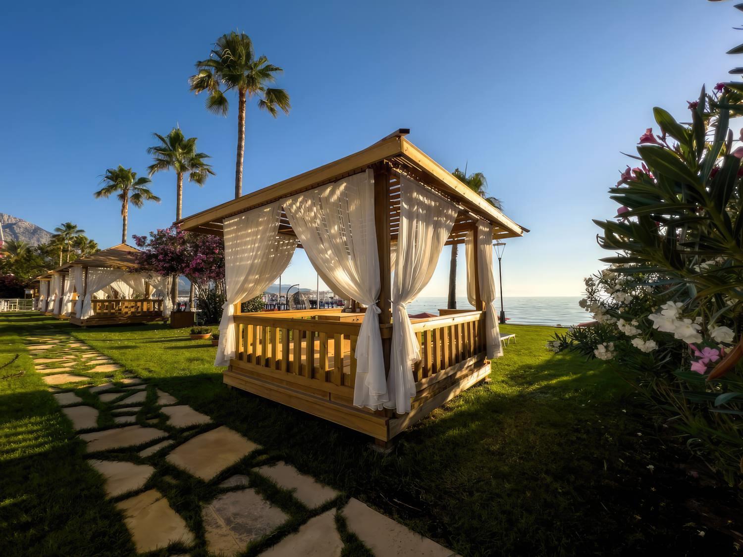 AQI Hydros Club Rezervasyon