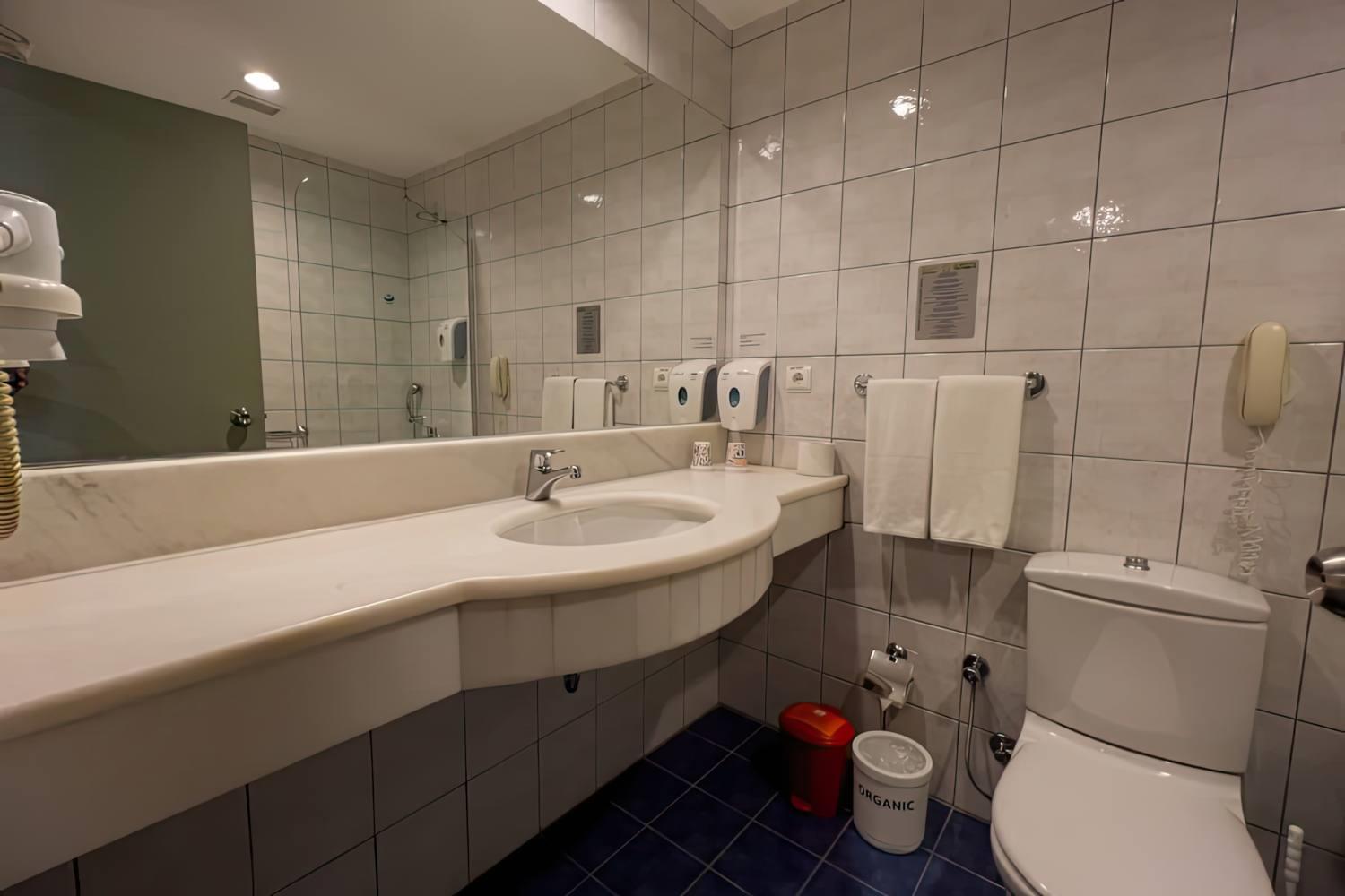 AQI Hydros Club Rezervasyon