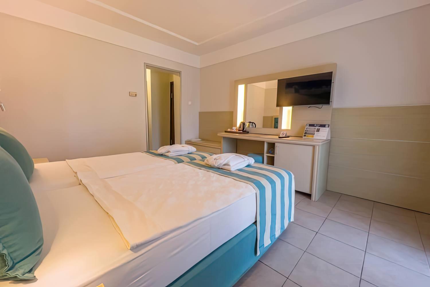 AQI Hydros Club Rezervasyon