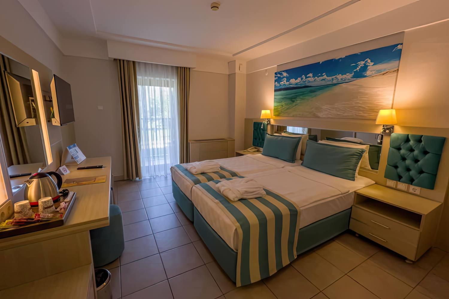 AQI Hydros Club Rezervasyon