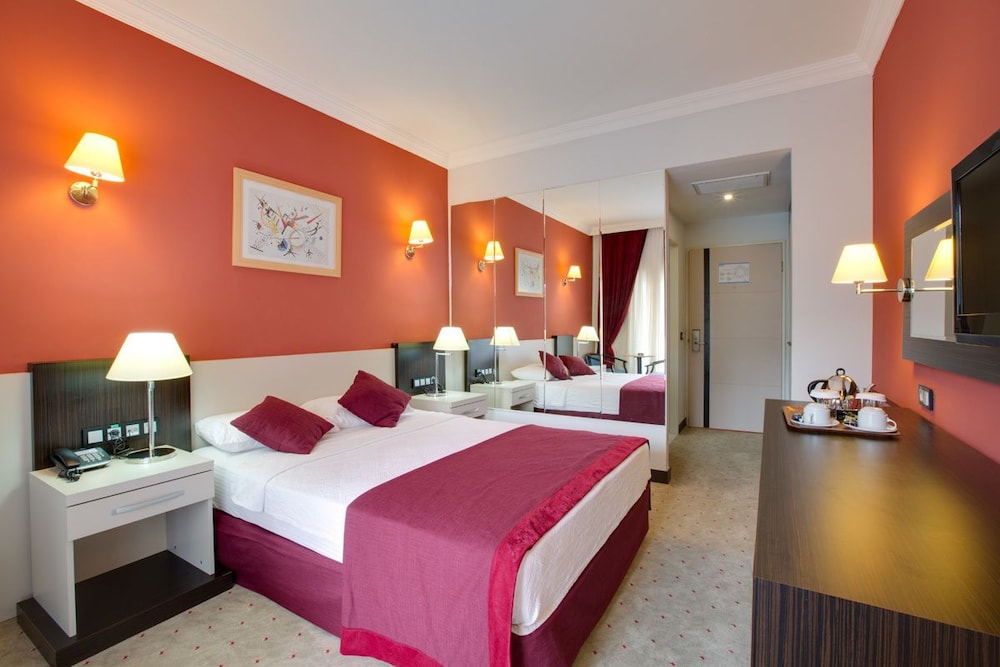 Sirius Hotel Rezervasyon