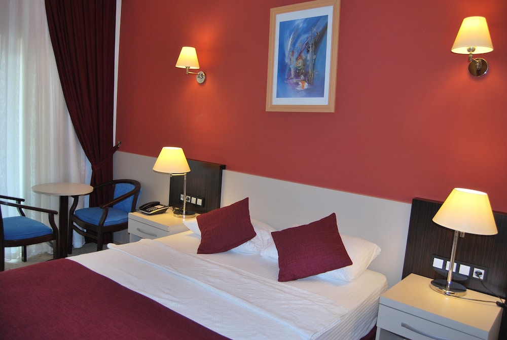 Sirius Hotel Rezervasyon