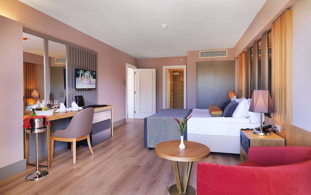 Imperial Turkiz Resort Hotel Rezervasyon