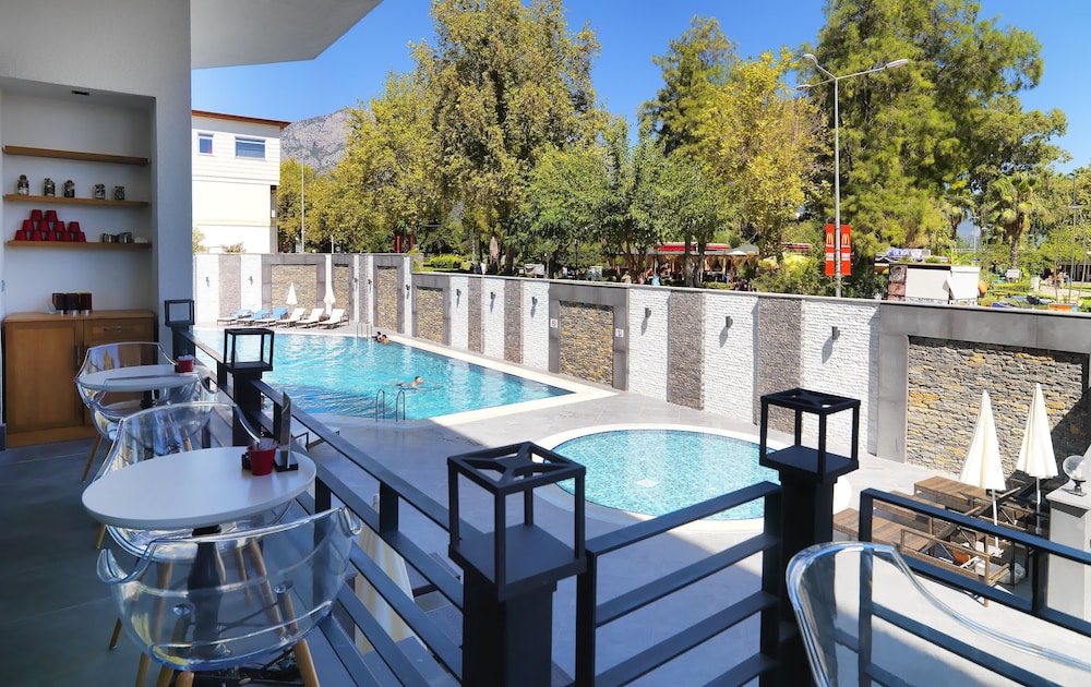 Imperial Turkiz Resort Hotel Rezervasyon