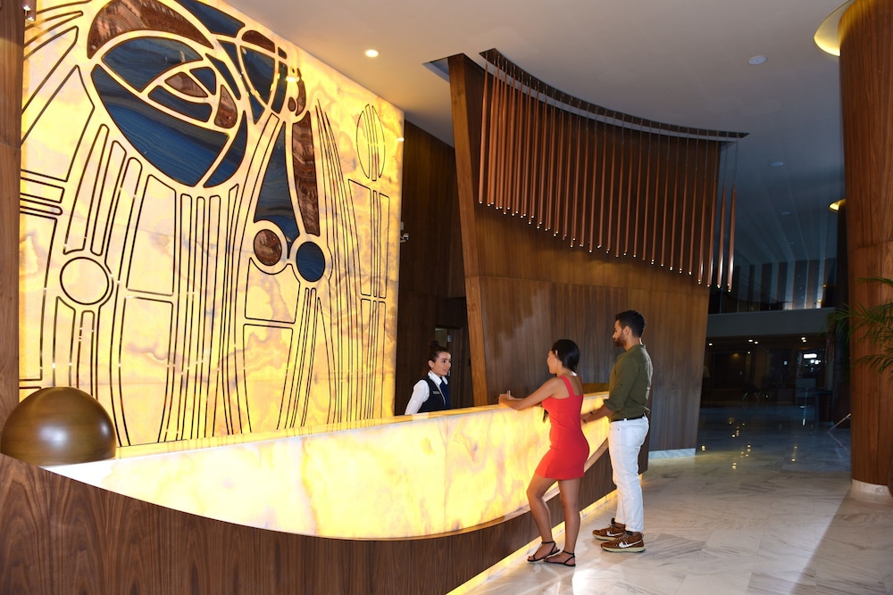 Side Star Elegance Rezervasyon