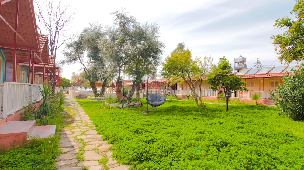 Toll Garden Rezervasyon