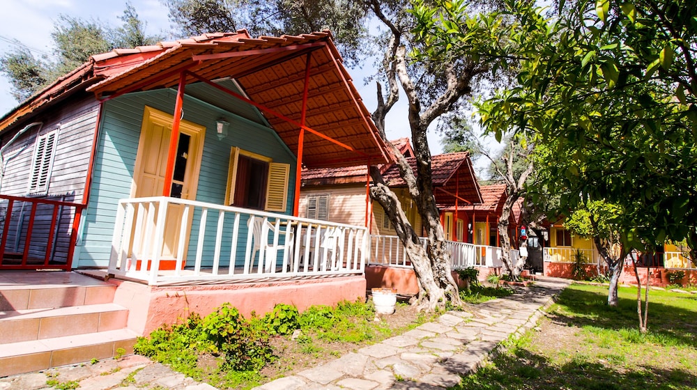 Toll Garden Rezervasyon