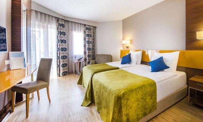 Blue Waters Club Rezervasyon