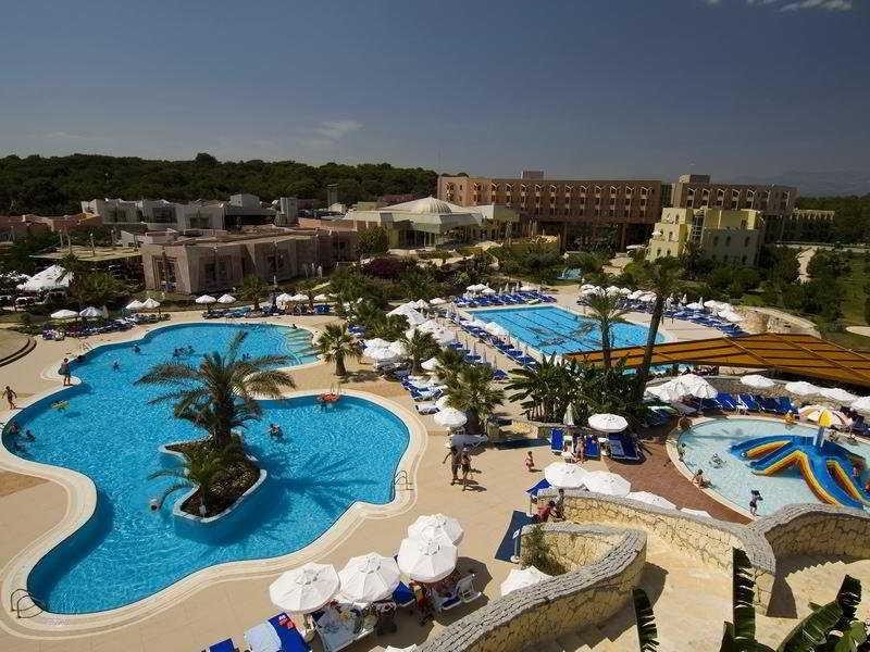 Blue Waters Club Rezervasyon