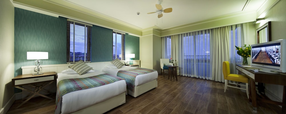 Club Grand Side Rezervasyon