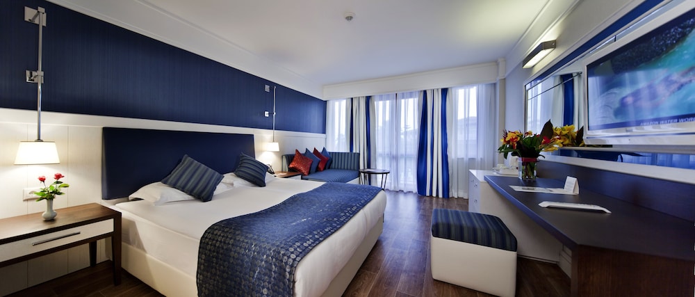 Club Grand Side Rezervasyon