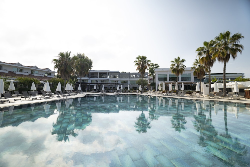 Flora Garden Beach Rezervasyon