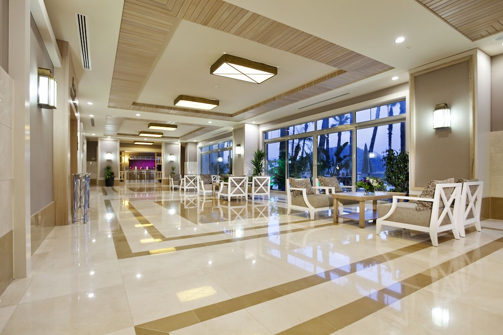 Quadas Hotel Rezervasyon