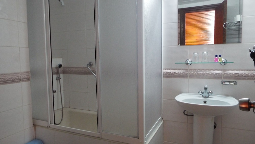 Area Otel Rezervasyon