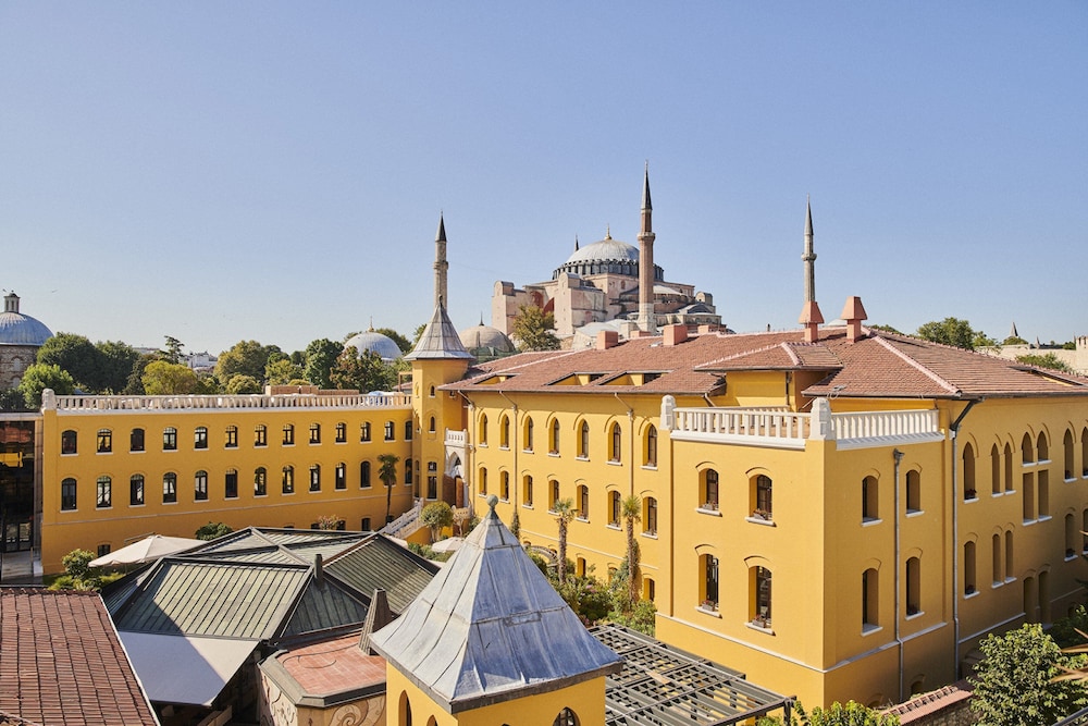 Four Seasons Hotel Istanbul at Sultanahmet Rezervasyon