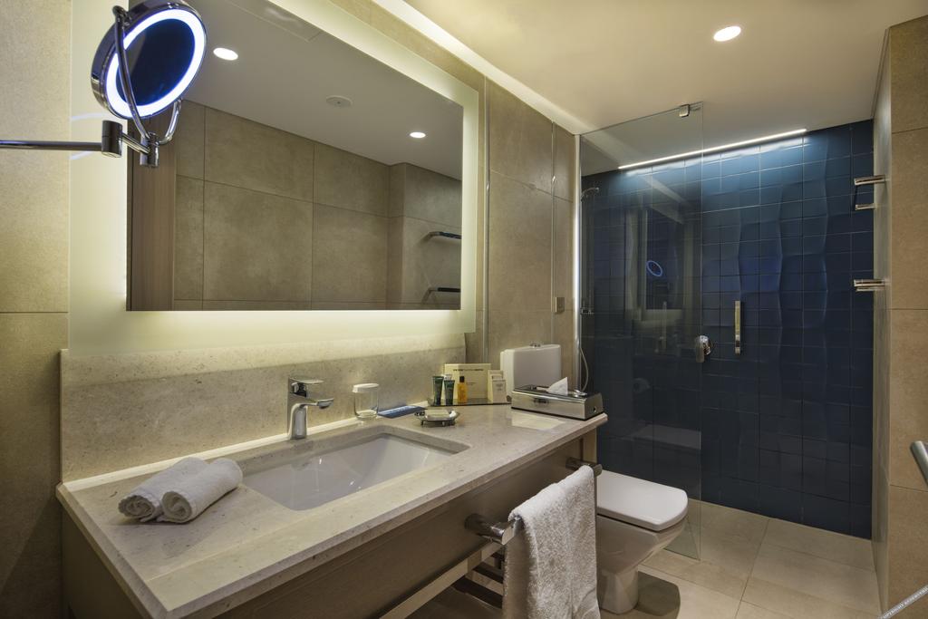 Hilton Izmir Rezervasyon