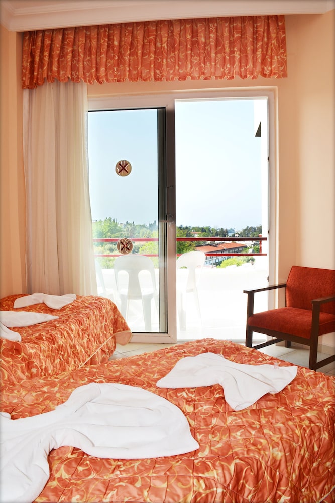 Side Kervan Hotel Rezervasyon