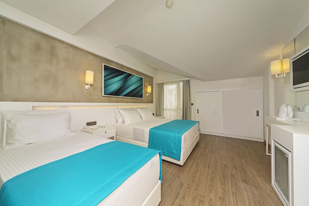 Poseidon Hotel Rezervasyon
