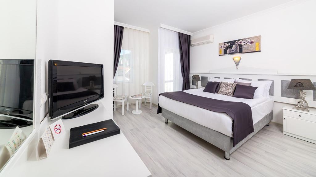 Seray Deluxe Hotel Rezervasyon