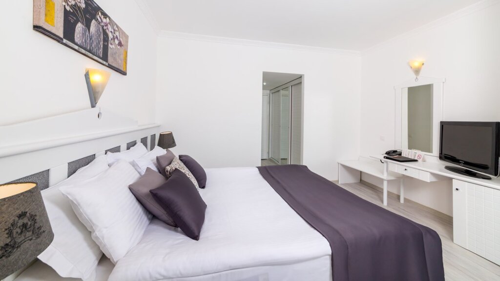 Seray Deluxe Hotel Rezervasyon