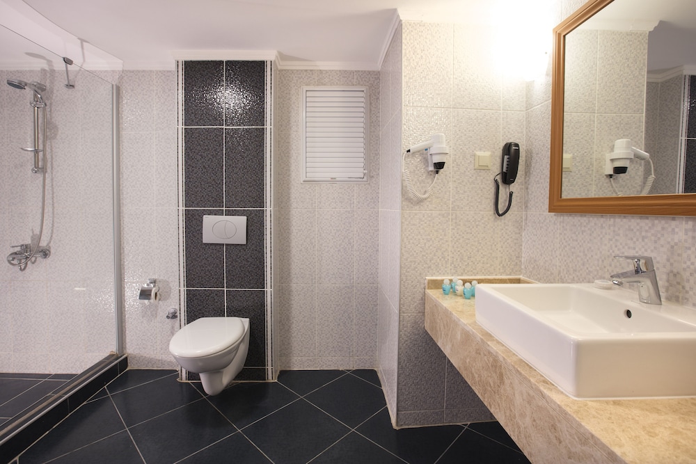 Palm Wings Ephesus Beach Resort Rezervasyon