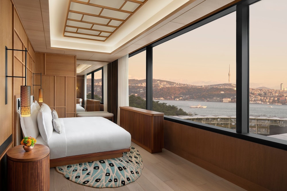 The Ritz-Carlton Istanbul Rezervasyon