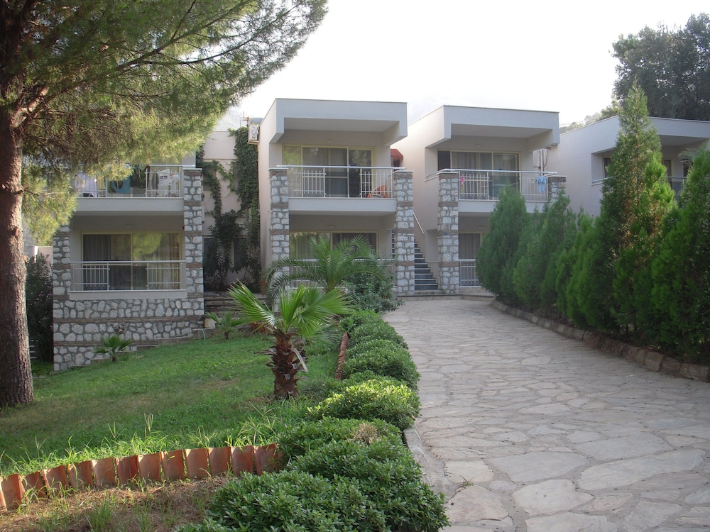 Pine Beach Boutique Hotel Rezervasyon