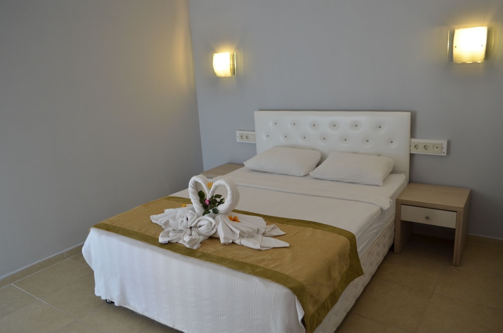 Pine Beach Boutique Hotel Rezervasyon