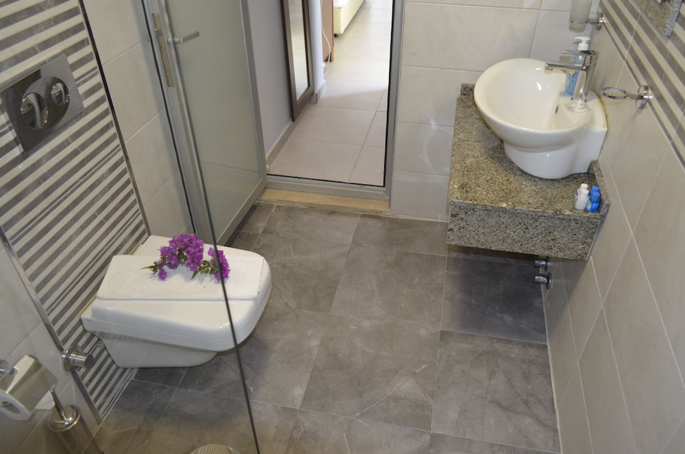 Pine Beach Boutique Hotel Rezervasyon