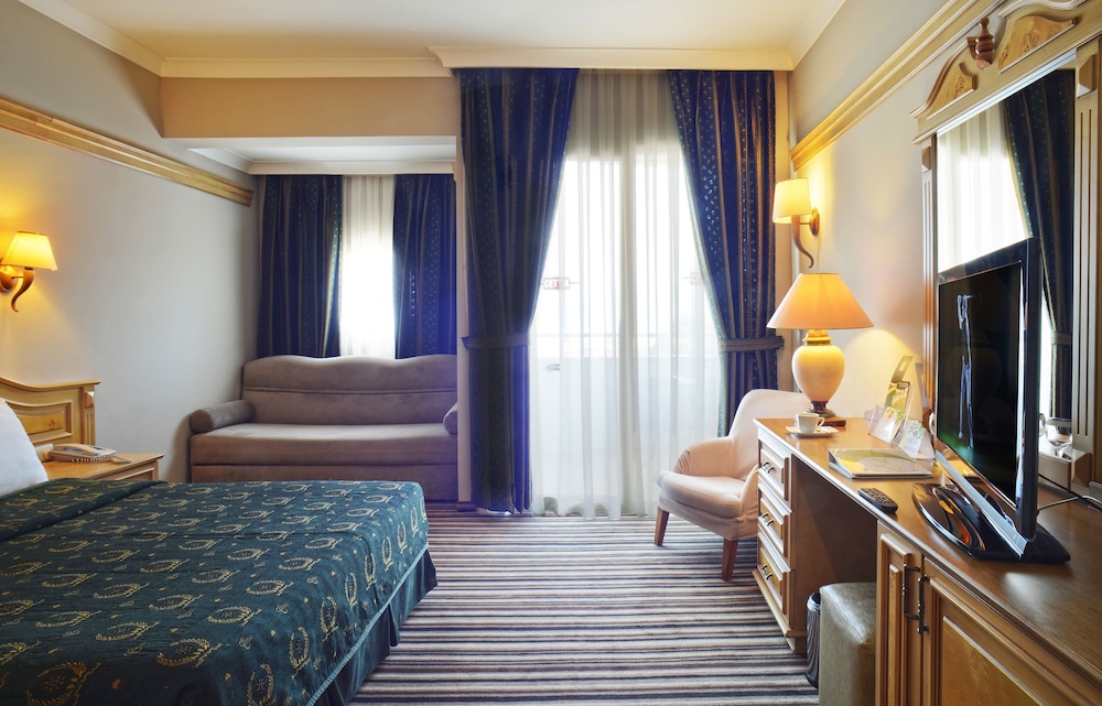 Grand Cettia Hotel Rezervasyon
